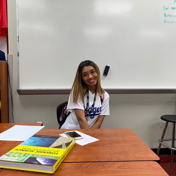 Meet your Posher, Kylie - Picture 1 of 1